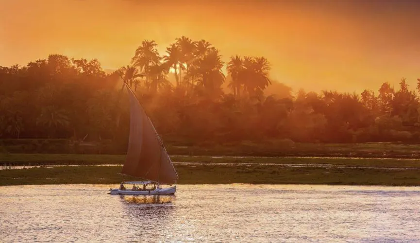 Luxor City
